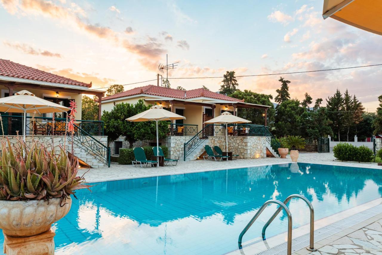 Dukes Poolside Houses Parálion Ástros Kültér fotó